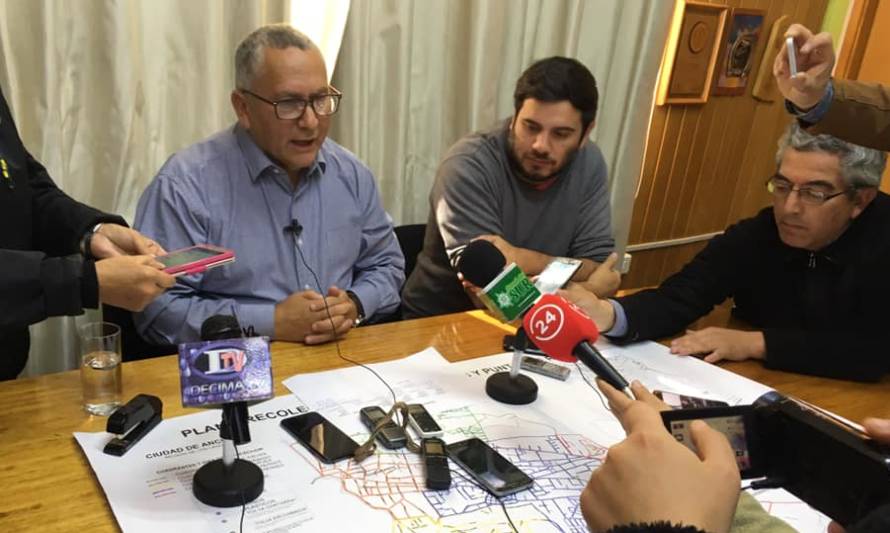 #CrisisdelaBasura: Municipio de Ancud inició recolección en sectores puntuales y anunció retorno de las clases