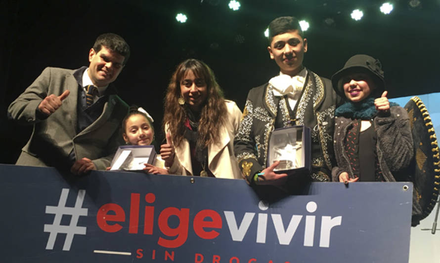Conoce a los 3 grandes ganadores del Festival de la Voz Estudiantil de Castro