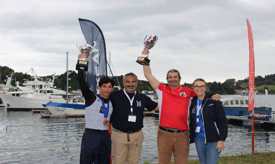 UACH de Valdivia fue el campeón de la Copa Oxxean de remo universitario