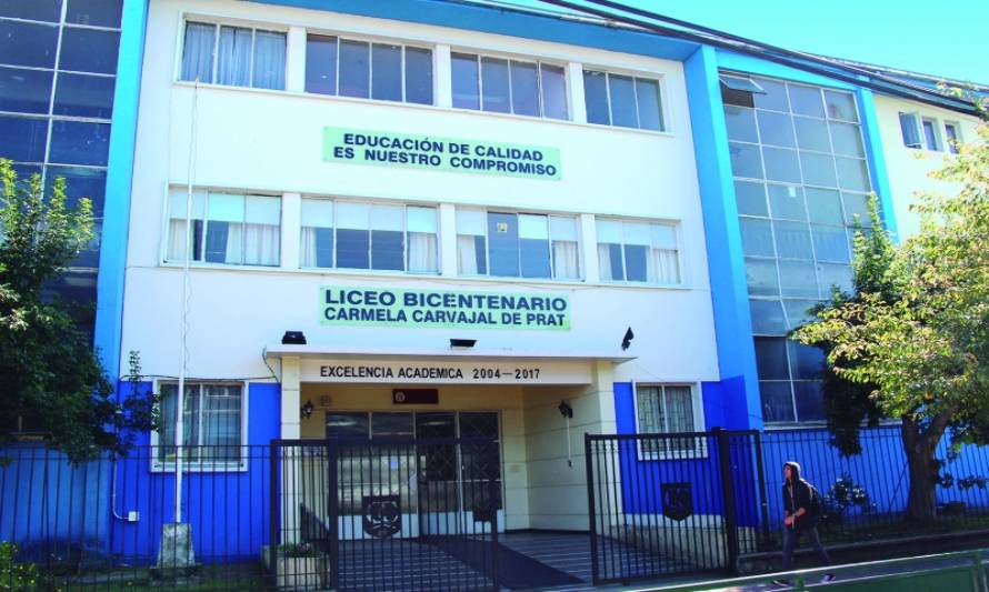 Liceo Carmela Carvajal de Osorno es el mejor establecimiento municipal de la región en ranking PSU