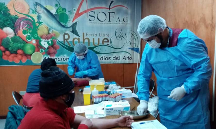 Realizan exámenes en feria de Rahue para detectar Covid-19