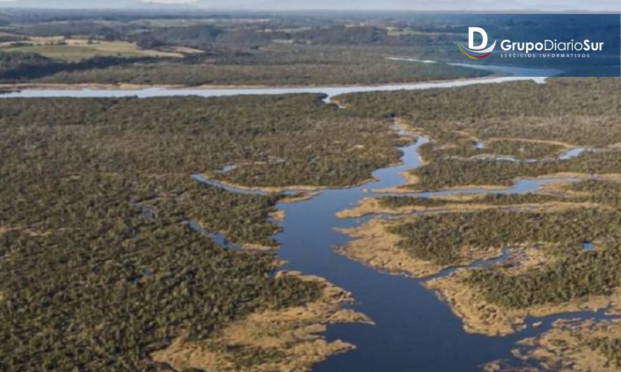 Celebran avances hacia la creación de Santuarios de la Naturaleza en humedales costeros de Chiloé