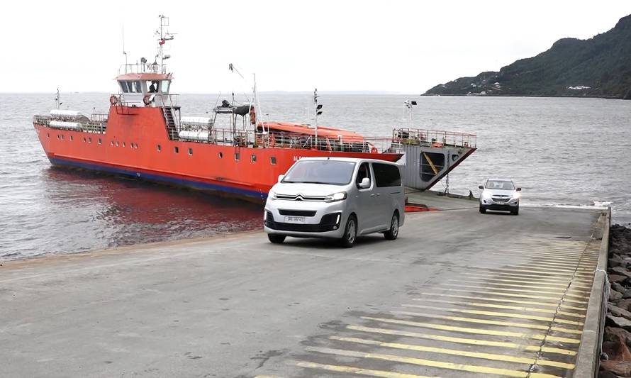 Hasta 3 horas de espera hubo en cruce Puelche - Caleta La Arena