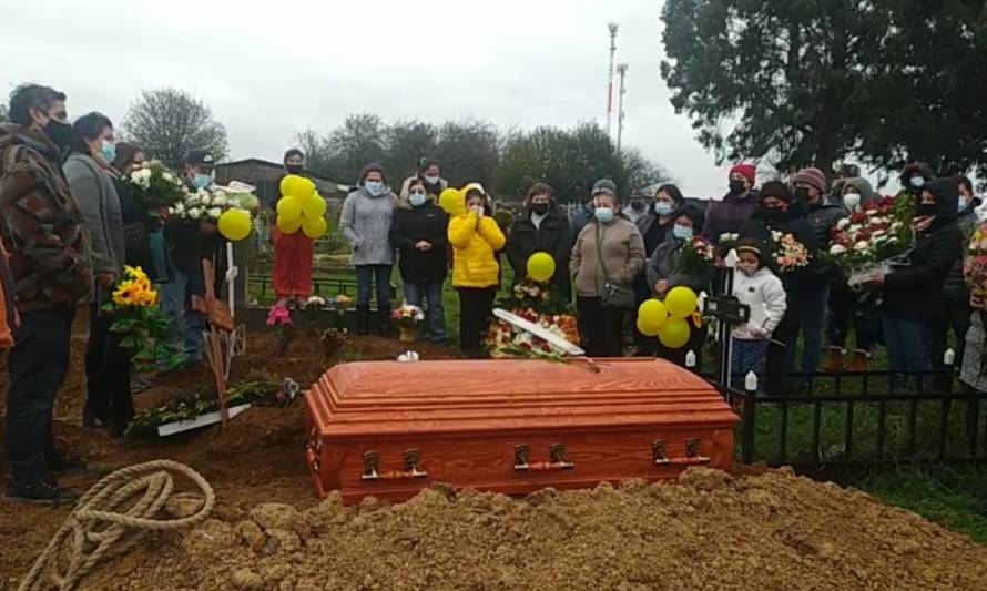 Justicia para "Normita" exigieron los asistentes a su funeral