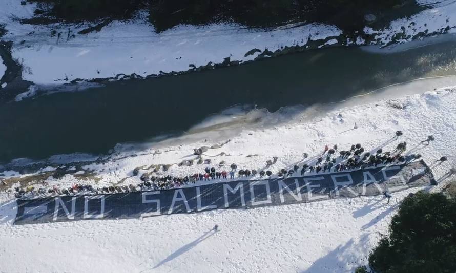 Tierra del Fuego logró poner los ojos del mundo en Argentina al decir NO a la salmonicultura 