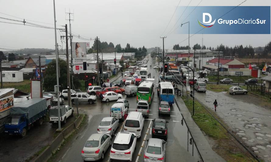 Vecinos de La Vara liberan ruta después de 4 horas y media