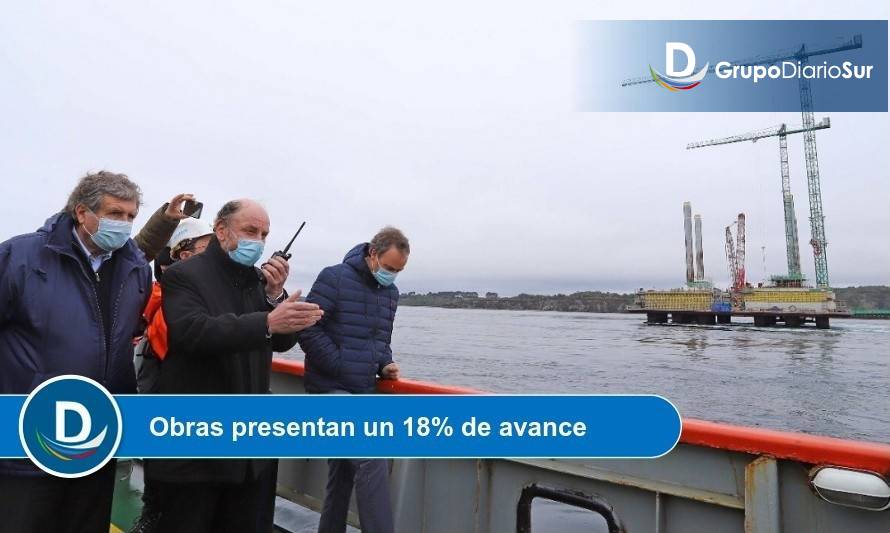 Ministro de Obras Públicas visitó el Puente Chacao en Chiloé