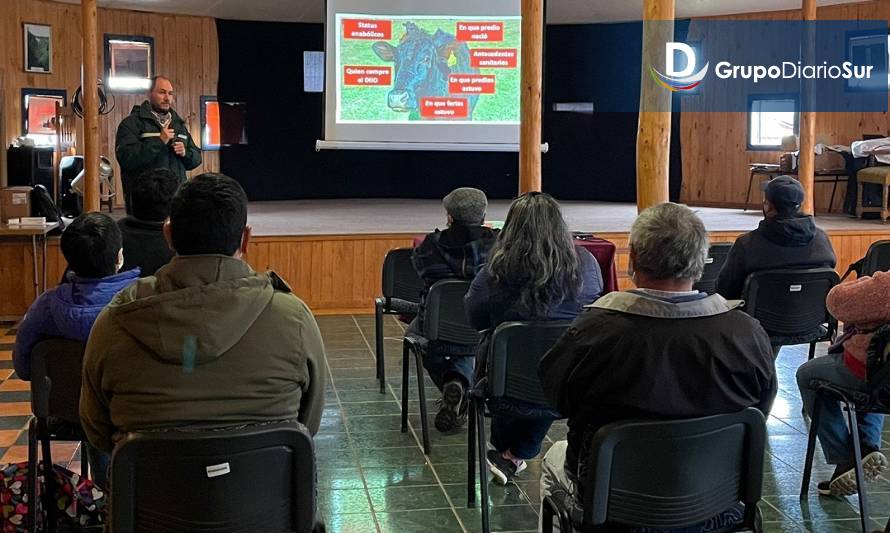 SAG Los Lagos se reunió con pequeños ganaderos de Chiloé