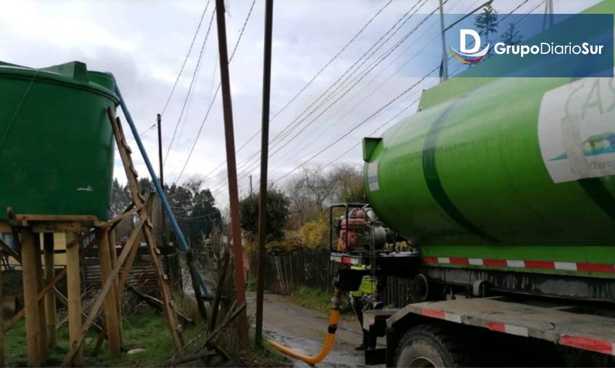 Escasez hídrica: Municipio de Castro abastece de agua a sectores rurales