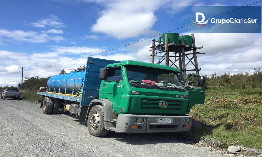 Falta de agua afecta a vecinos del sector costero de Hualaihué 