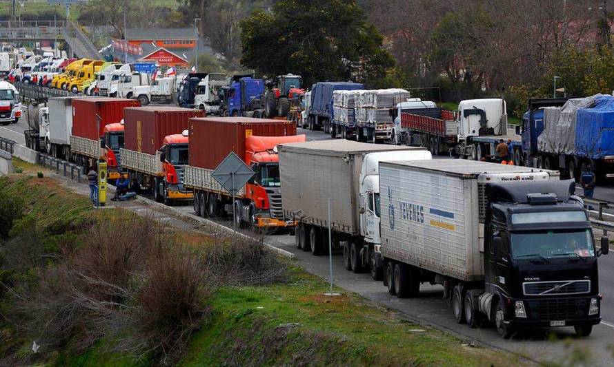 Niegan que haya paro de camioneros