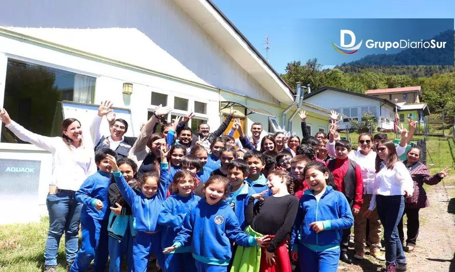 Escuela de Cochamó cuenta con 1er Sistema de Aguas Lluvias con resolución sanitaria en Chile