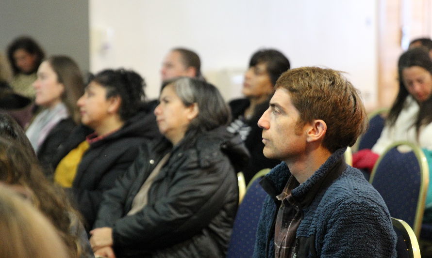 Jornada de turismo creativo capacitó a emprendedores de la cuenca del Lago Llanquihue