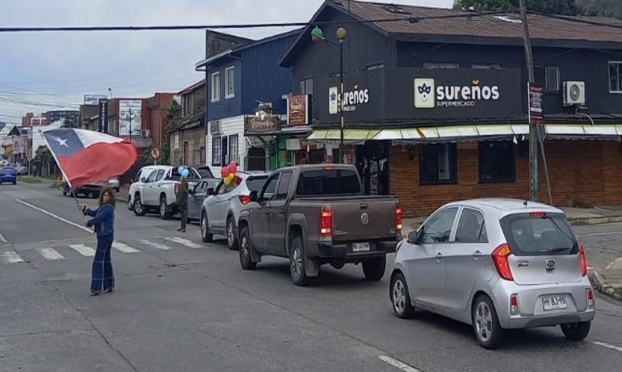 Vecinos de Lintz protestaron por cambio de nombre de calle Regimiento