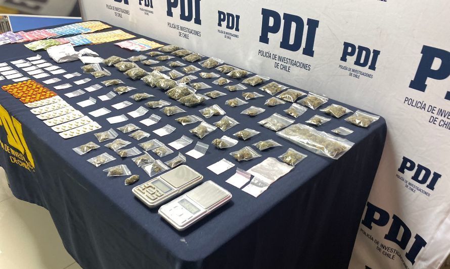 PDI detiene a sujetos que vendían droga en plaza de armas de Castro