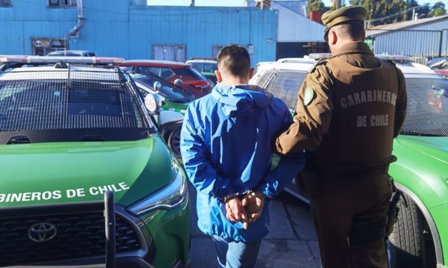 Carabineros detiene a un imputado por dos robos