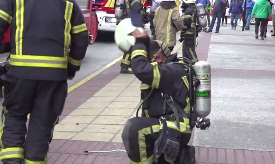 Bomberos de Puerto Montt cuentan con el primer grupo a nivel nacional para atender emergencias con materiales peligrosos