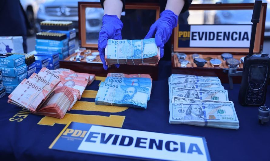 Entregan detalles de la operación que permitió desbaratar banda dedicada a defraudar al fisco