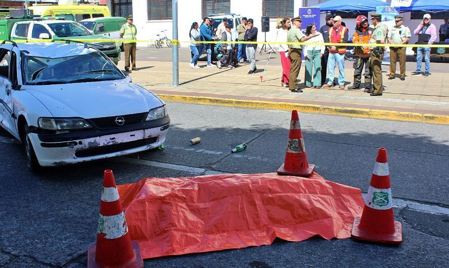 Con simulacro de atropello llaman a prevenir siniestros viales por Año Nuevo