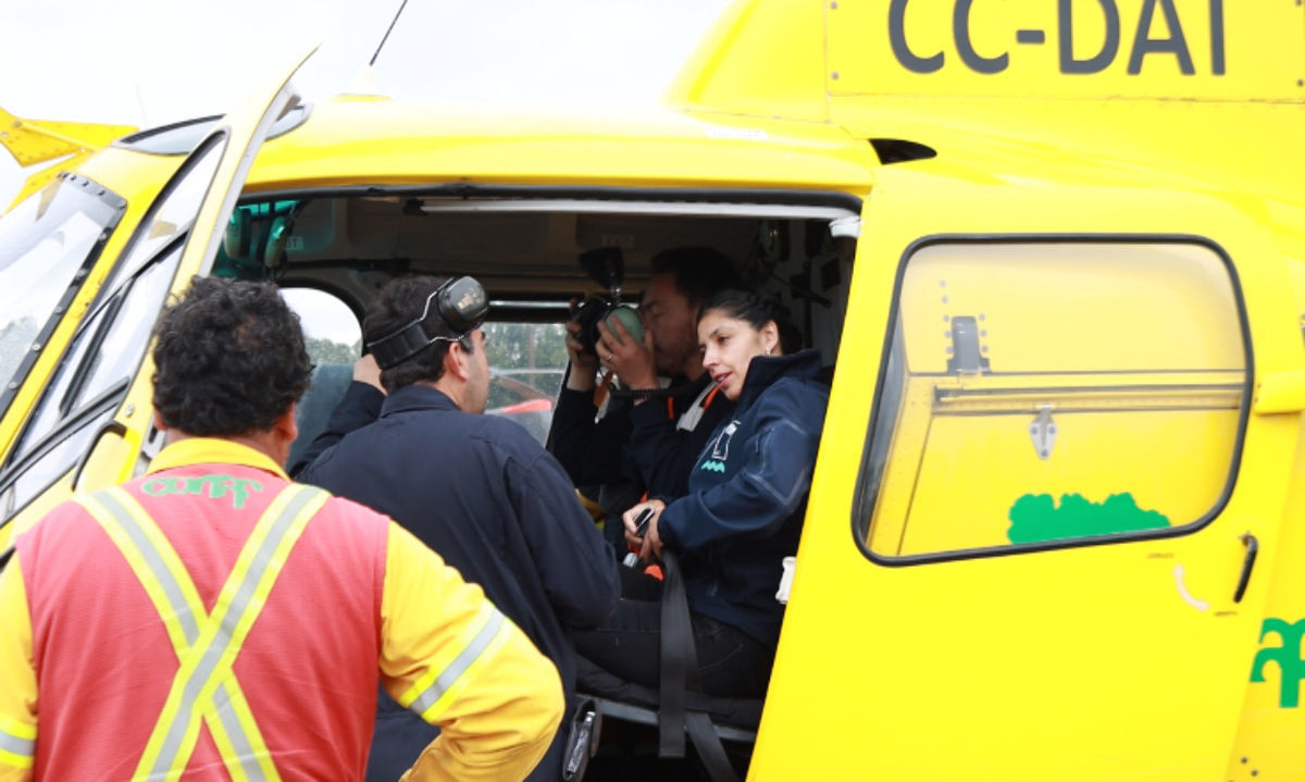 Autoridades visitan zona afectada por incendio forestal en San Pablo