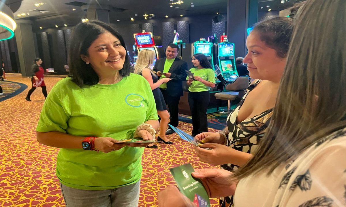 Dreams Puerto Varas se suma a las celebraciones del “Día Internacional del Juego Responsable” iluminando de verde su casino
