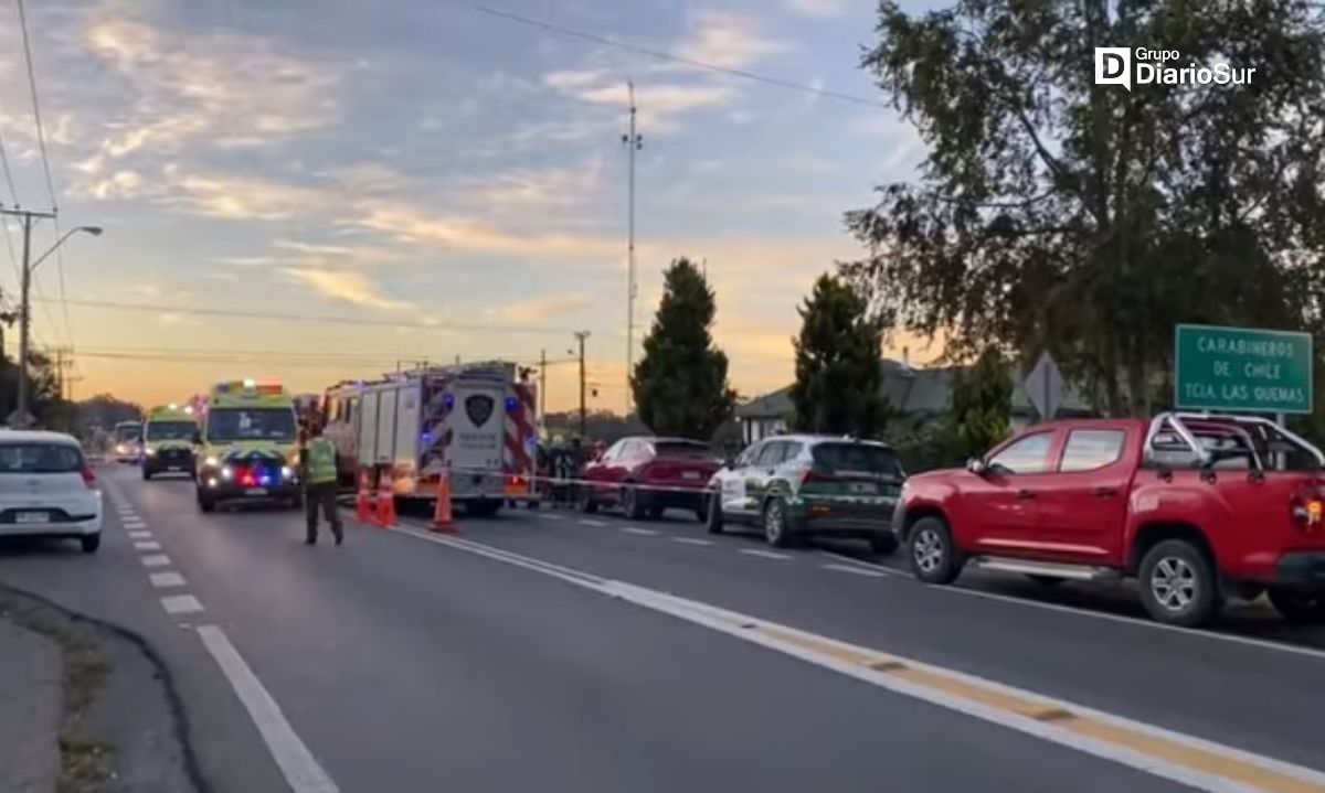 Hermanas mueren en colisión frente a tenencia de Carabineros en Las Quemas