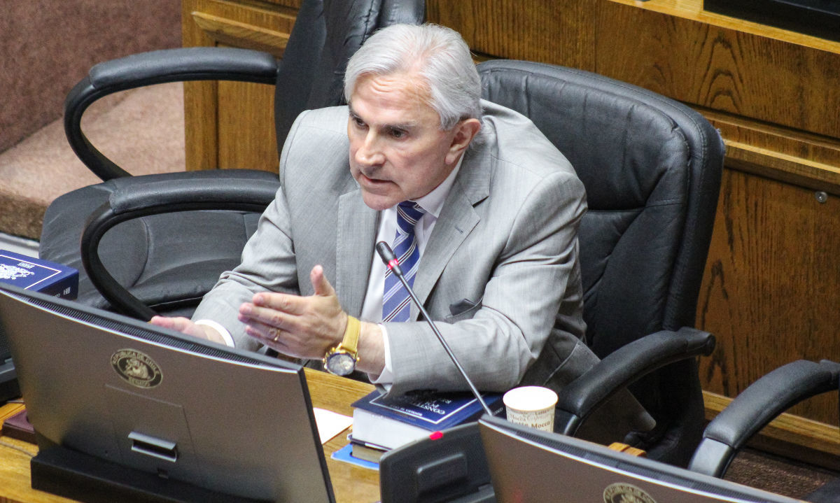 Senador Moreira llamó al gobierno a presentar modificaciones a la Ley Lafquenche