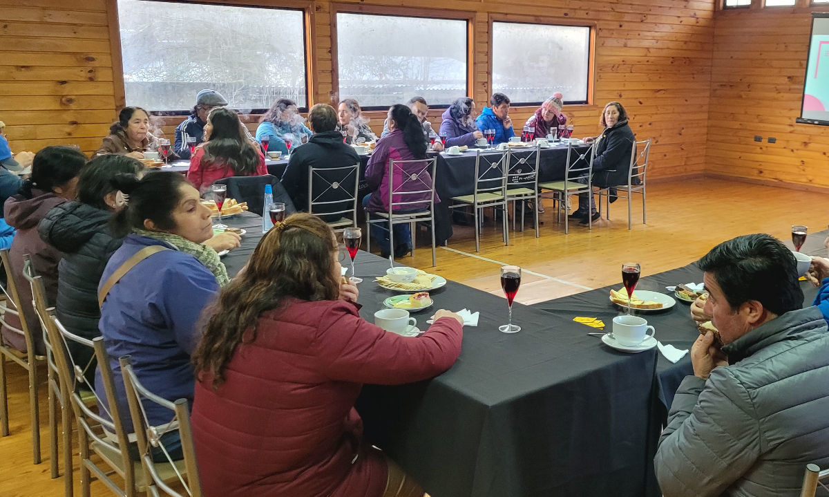 24 Familias De La Comuna de Puqueldón Recibieron Subsidio Habitacional