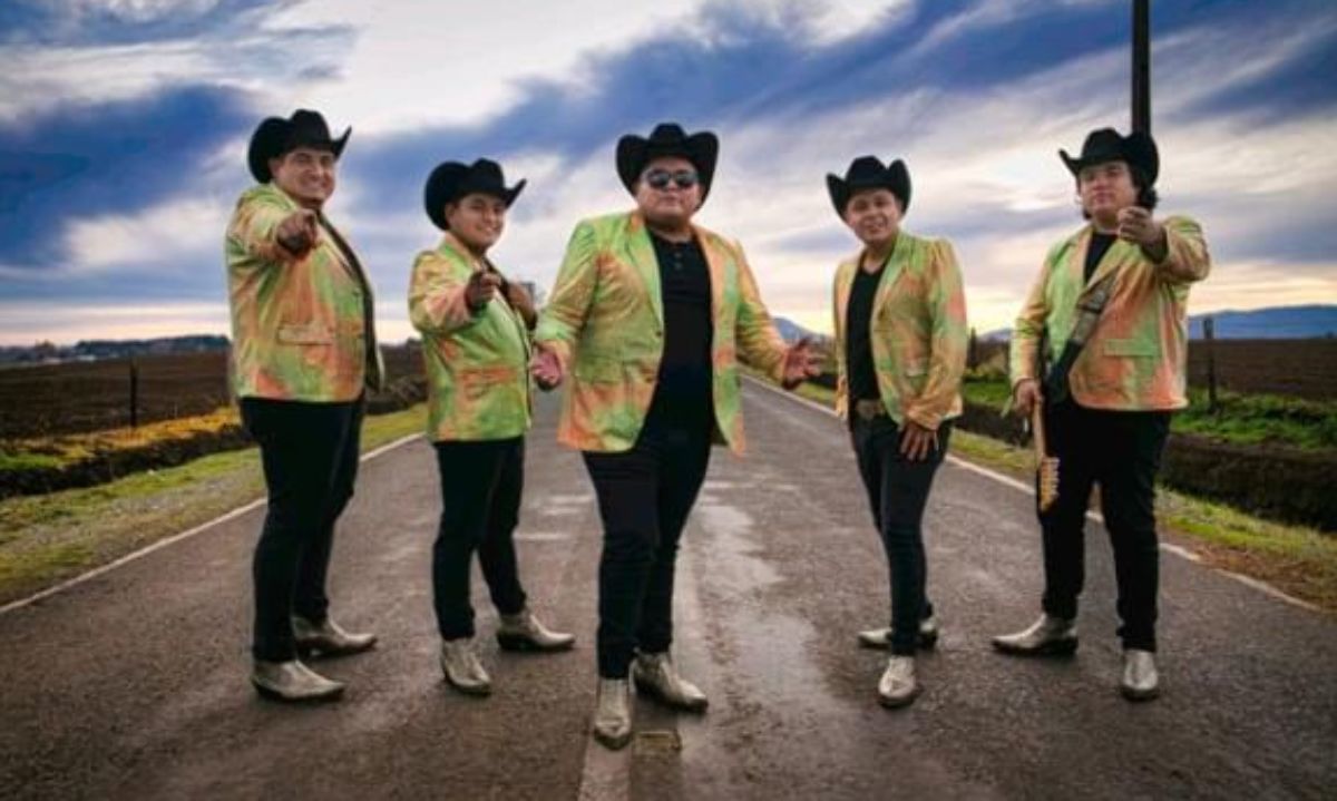 Los Dinos de Chile y su encanto ranchero en Puerto Varas