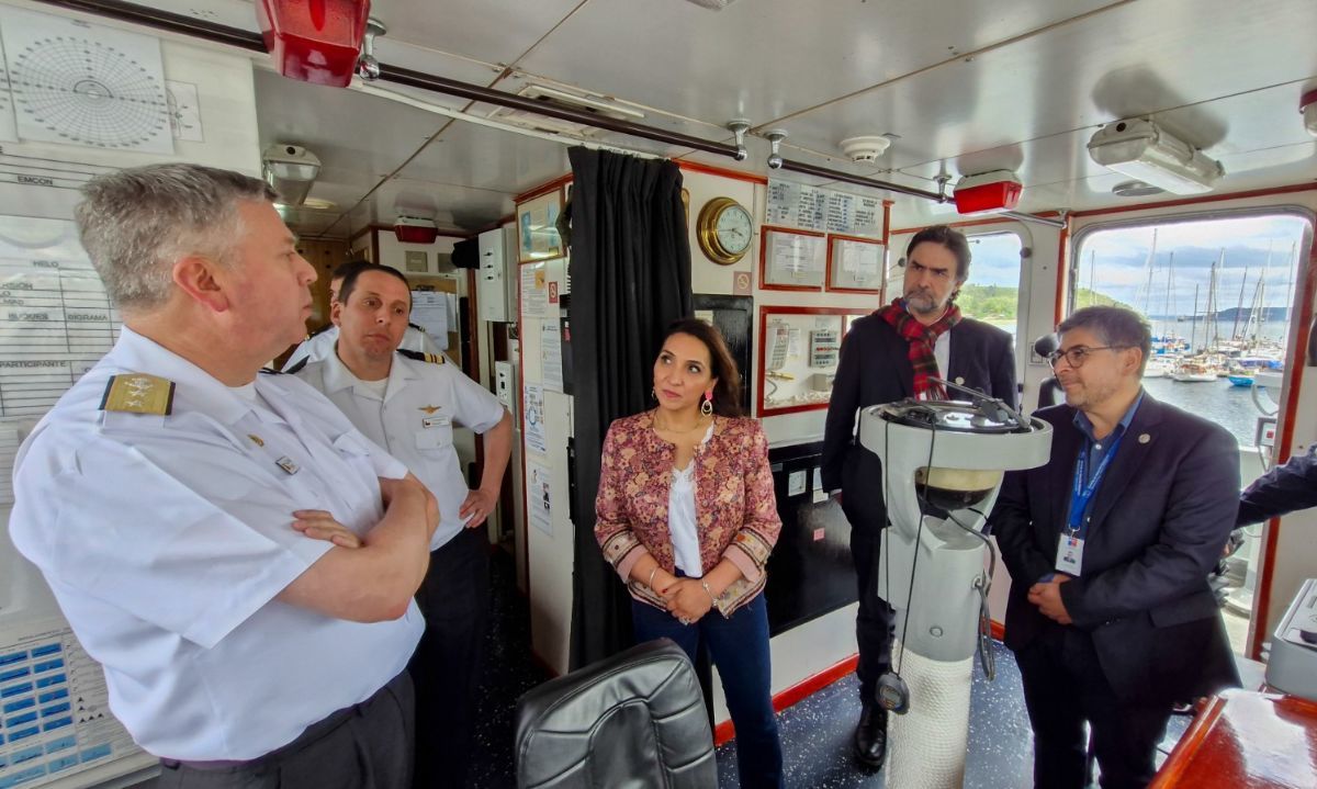 El Servicio de Salud Del Reloncaví renovó el convenio de colaboración con la Armada