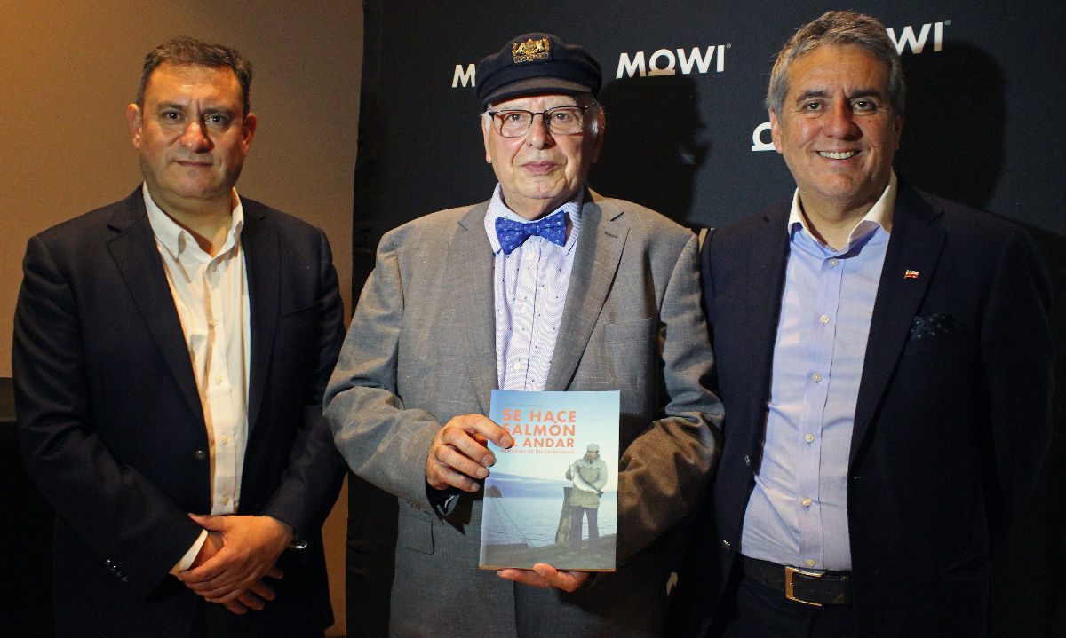 Lanzaron libro sobre la historia de la salmonicultura chilena
