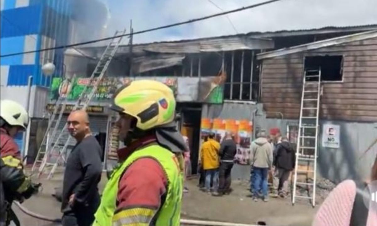 Una niña muere en incendio de año nuevo ocurrido en el barrio puerto 