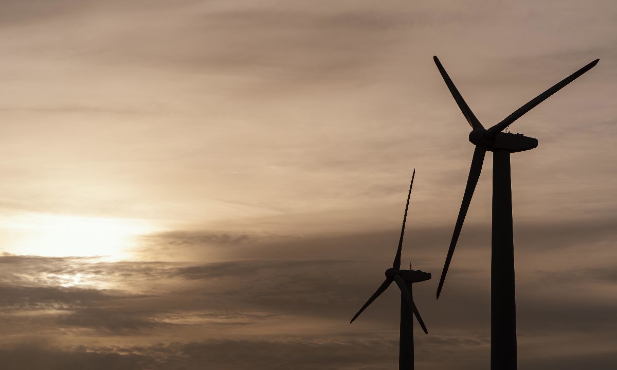 Generación eléctrica alcanza récord de 70% de generación renovable en 2024 y sector reafirma su compromiso con la descarbonización