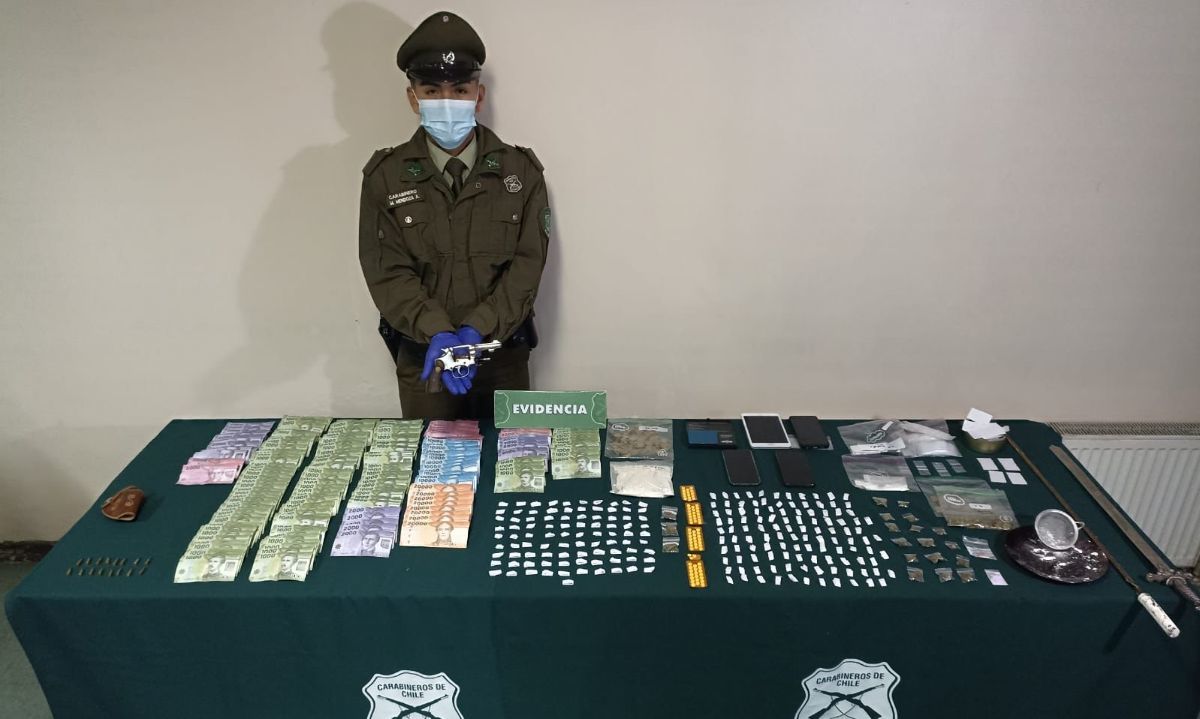 Operativo policial en Osorno deja tres detenidos por tráfico de drogas y tenencia de armas