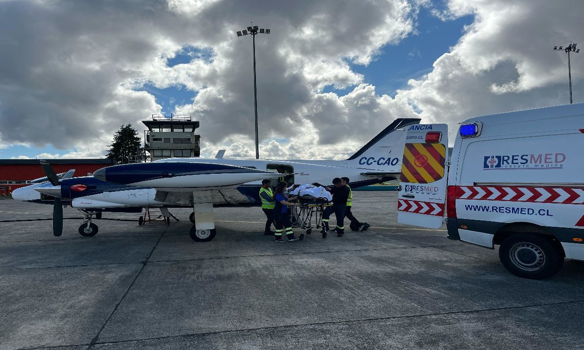Trasladan desde Bariloche a joven herido