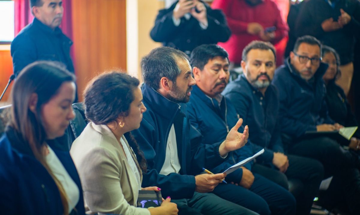 Ministro Nicolás Grau anuncia subsidios y financiamiento para comerciantes afectados en Ancud
