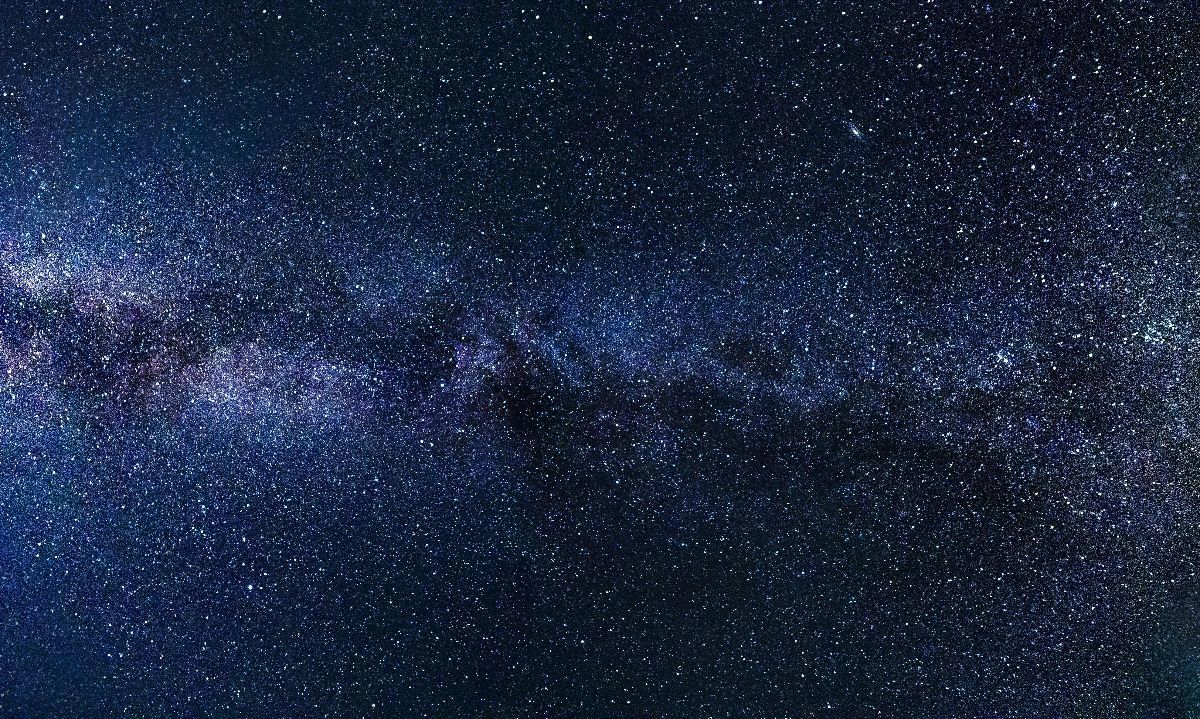Foto de Felix Mittermeier: https://www.pexels.com/es-es/foto/universo-azul-956981/