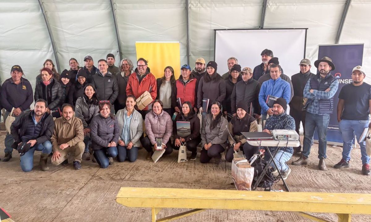 En día de campo se abordaron desafíos claves en la crianza de terneros