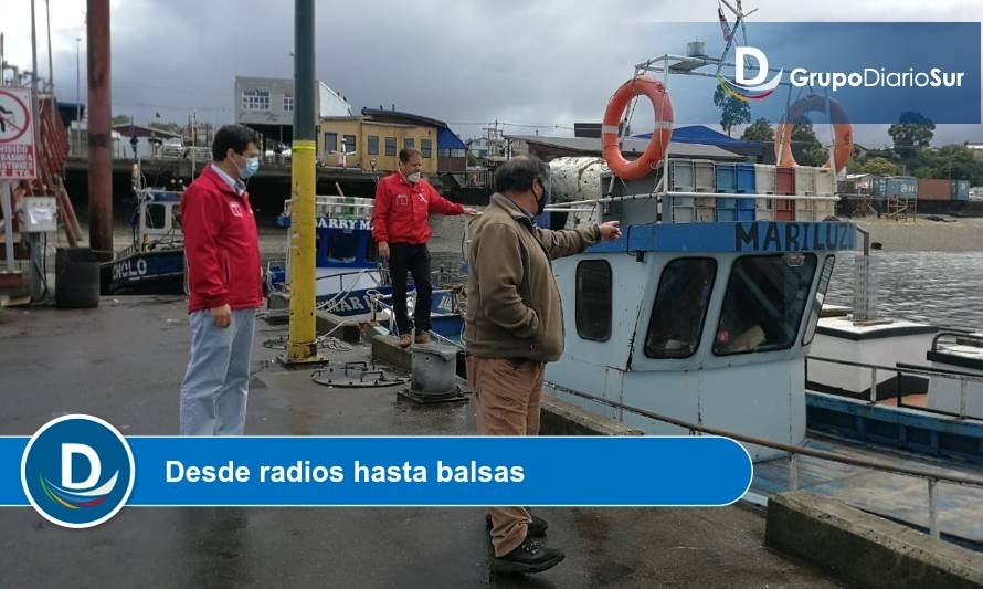 Pescadores reciben fondos para adquirir equipos de seguridad