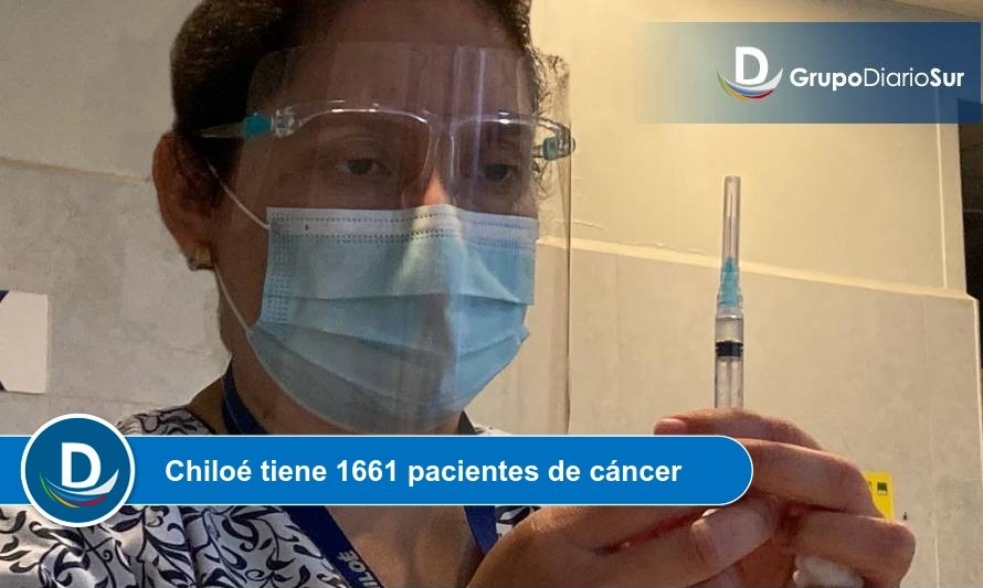 Inician vacunación contra covid-19 a pacientes de cáncer y enfermedades autoinmunes