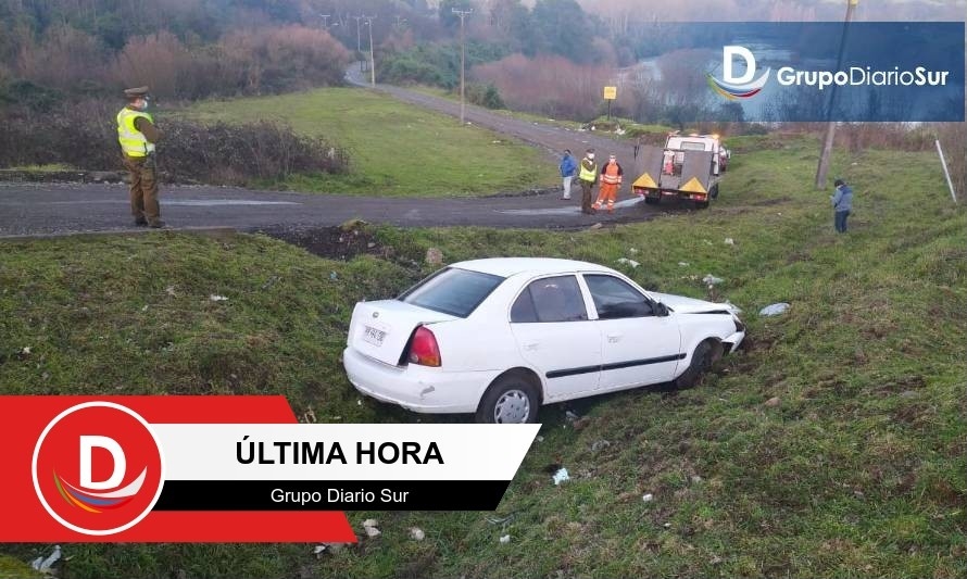 Una mujer resultó herida luego que su vehículo se despistara