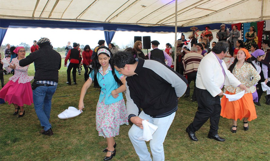 Fiesta Campesina Dieciochera tuvo masiva participación de los vecinos