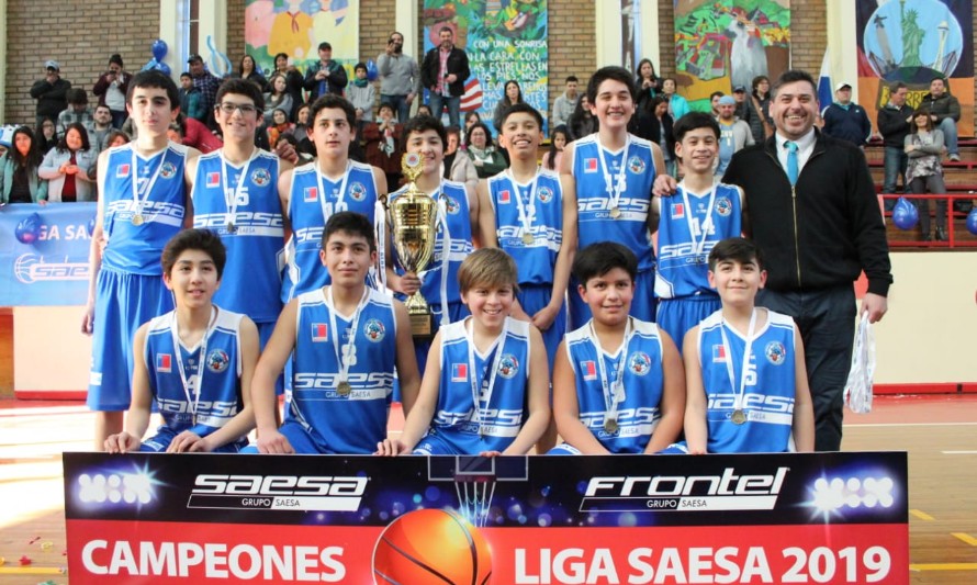 Ascendieron a Primera: Sub-13 y adultos del Deportivo Osorno se coronaron campeones en Segunda División de Liga Saesa 2019